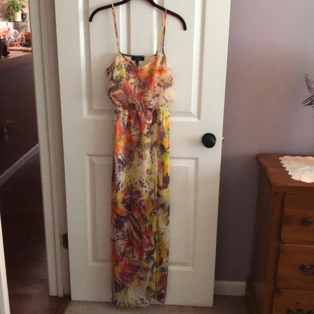 JESSICA SIMPSON MAXI DRESS